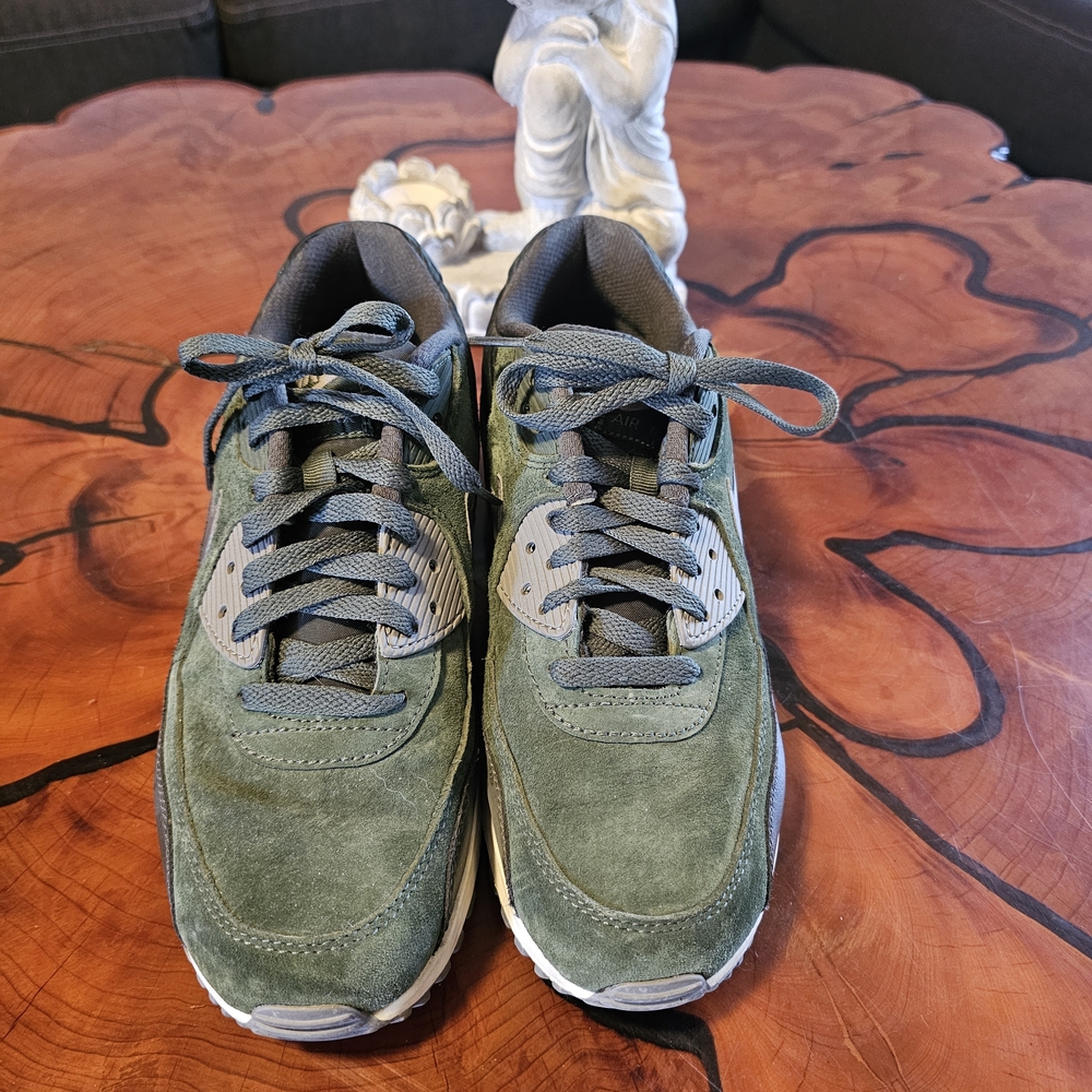 Nike Women's Olive Green Sneakers